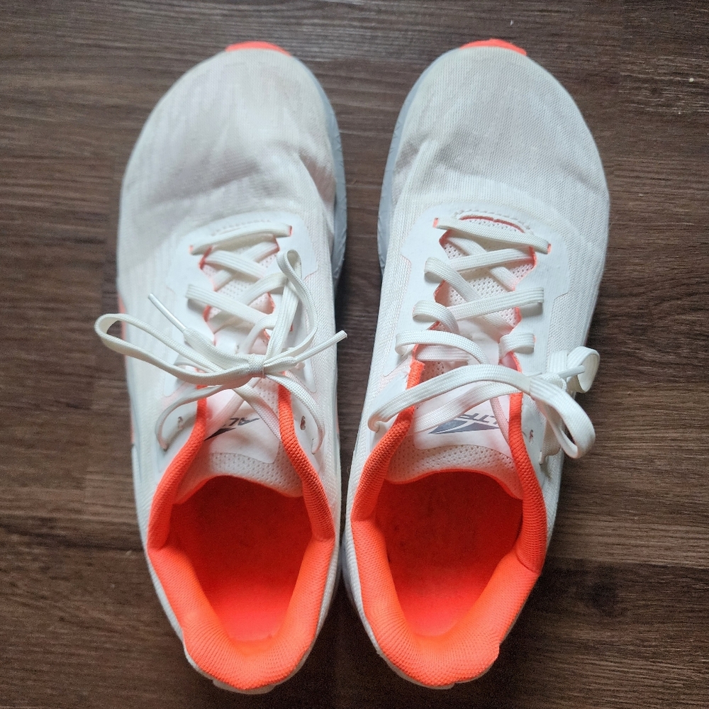 Women's Altra Rivera